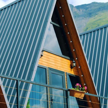 Hotel Pyramid Kazbegi Exterior foto
